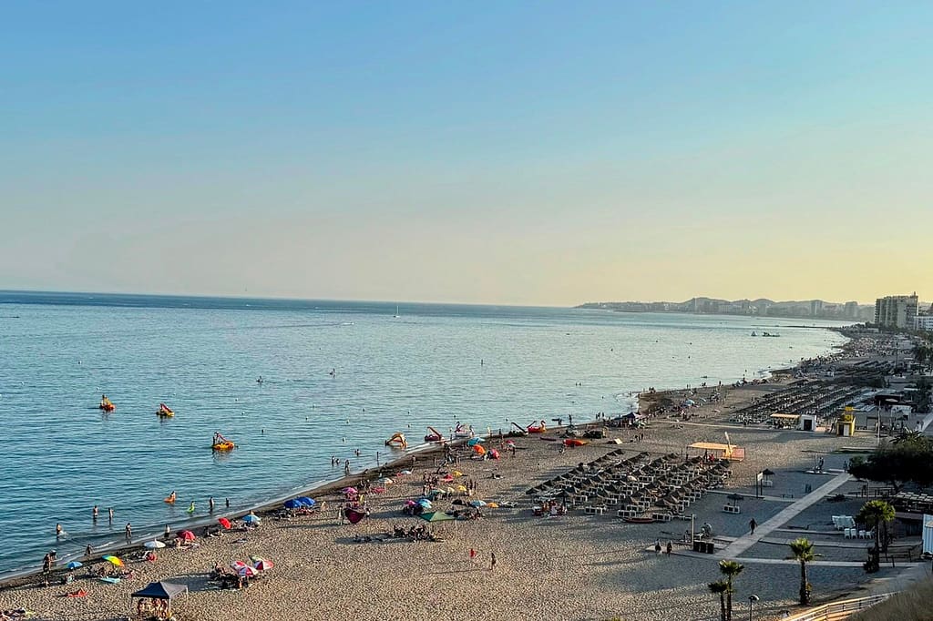 A lovely Costa del Sol beach typifies the area’s appeal for professionals seeking remote jobs in Spain